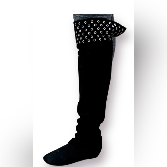 Vero Cuoio Suede Knee Boots Grommet Detail Size 7 But Fits Like An Size 8. - Picture 1 of 5